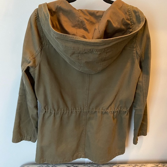 Forever 21 Anorack Jacket - Picture 2 of 3